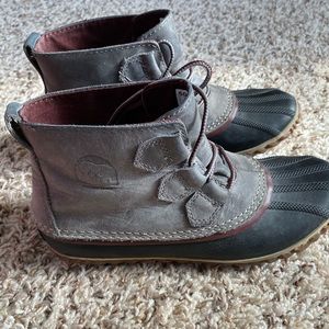 Sorel Gray Out 'N About Waterproof Boots 7.5